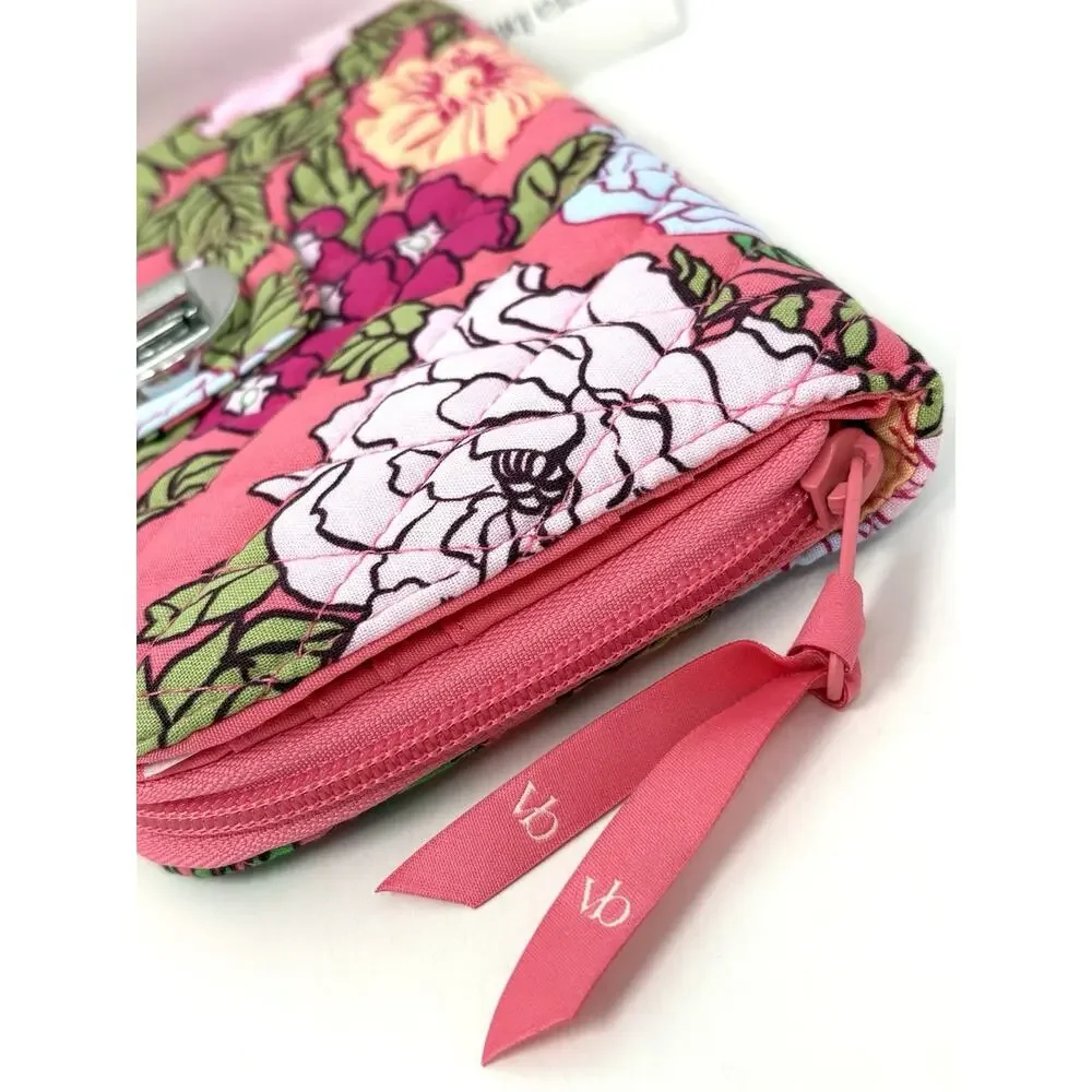 Vera Bradley *the wallet
